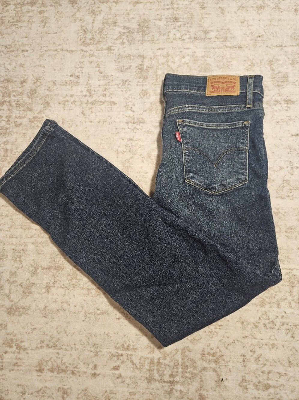 Levi's 314 Shaping Straight Leg Jeans in Indigo Wash